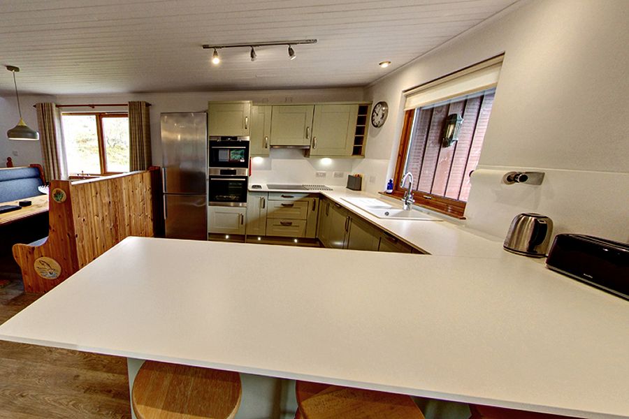 Portnellan Ghillies Chalet Kitchen