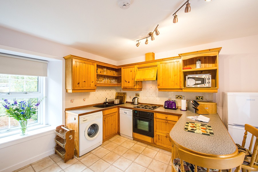 Merlin Cottage Kitchen