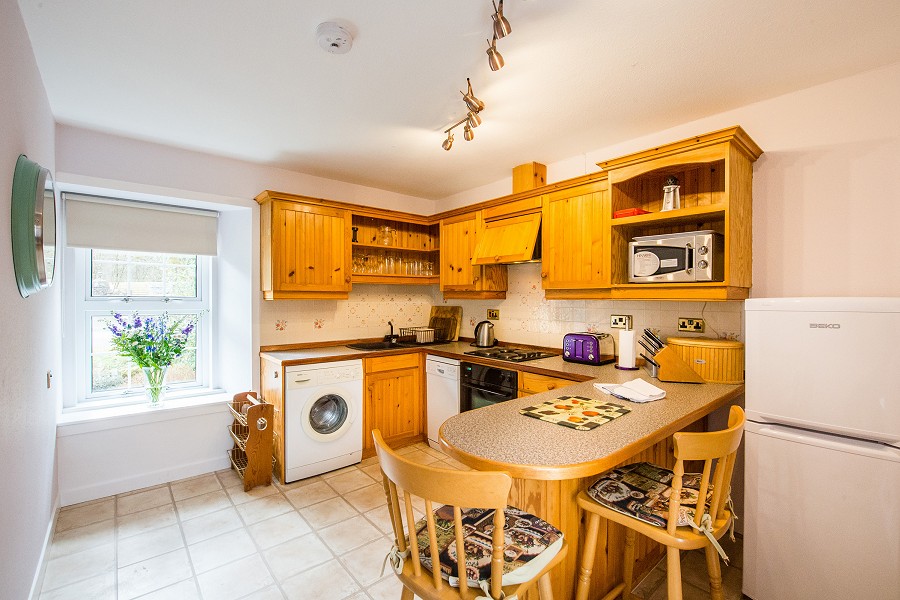 Merlin Cottage Kitchen