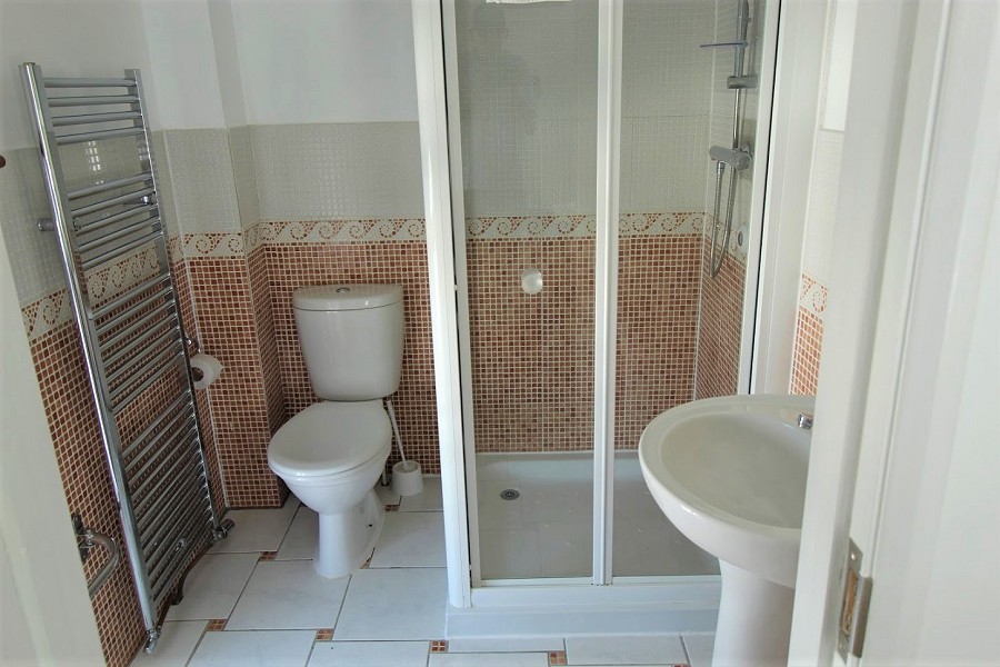 Stay Sail Bathroom