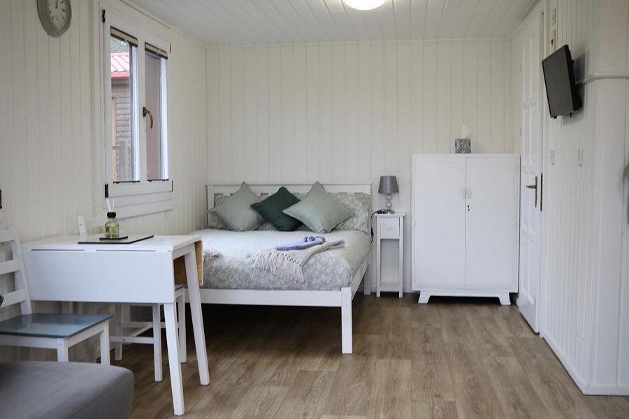 Springwood Lakeview 1 Living