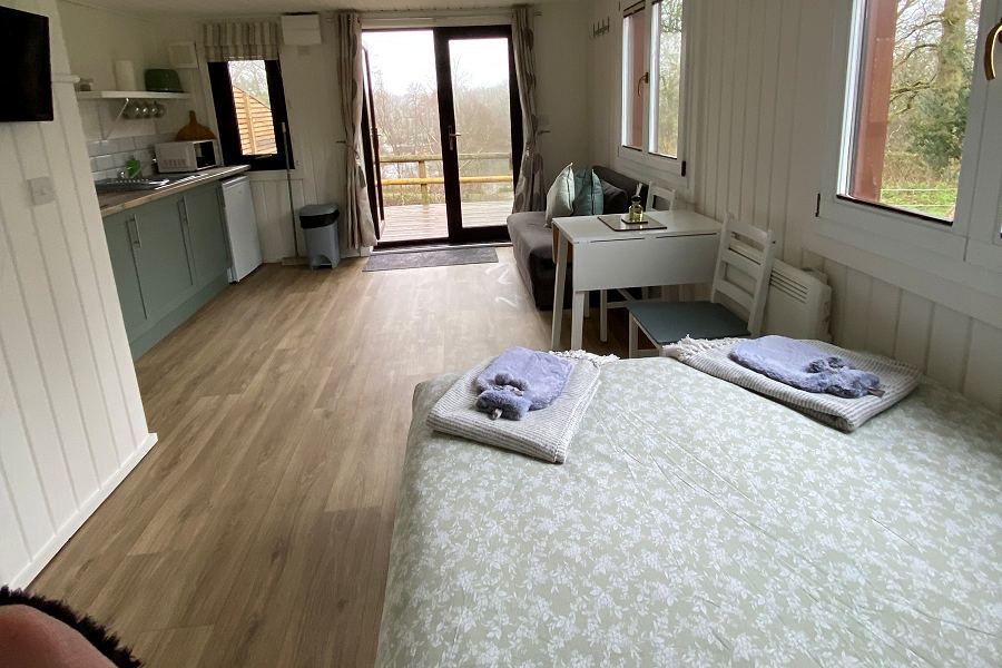 Springwood Lakeview 1 Living