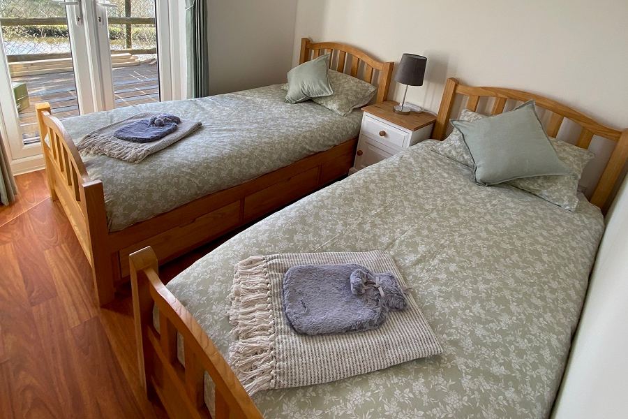 Springwood Lakeview 3 Twin Bedroom