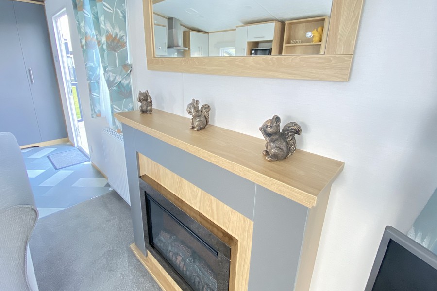 Squirrels Nest Lounge