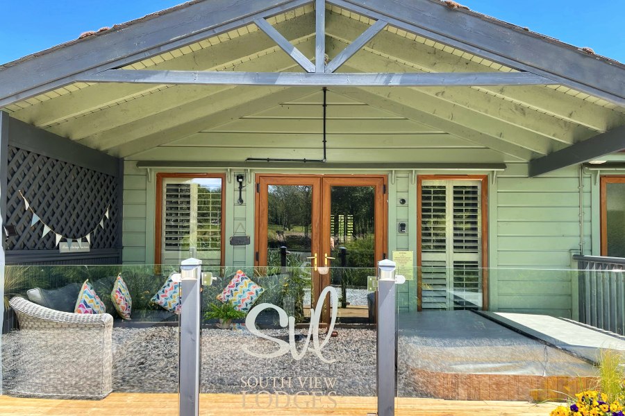 Heron Lodge