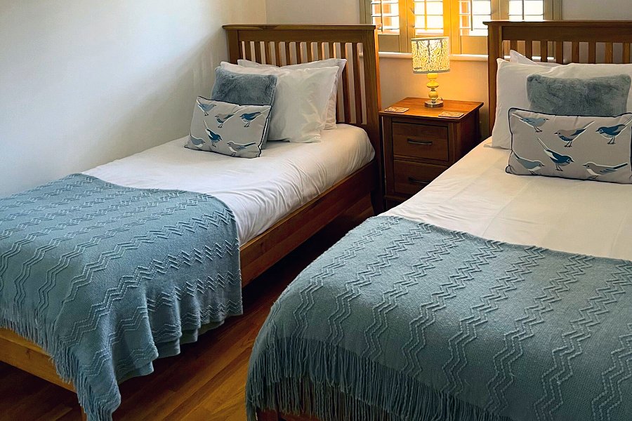 Kingfisher Lodge Twin Bedroom