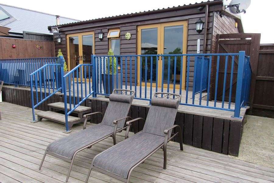 Swallowdale Decking