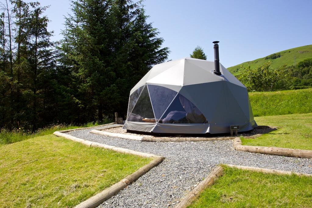 Loch Tay Glamping Dome with Hot Tub