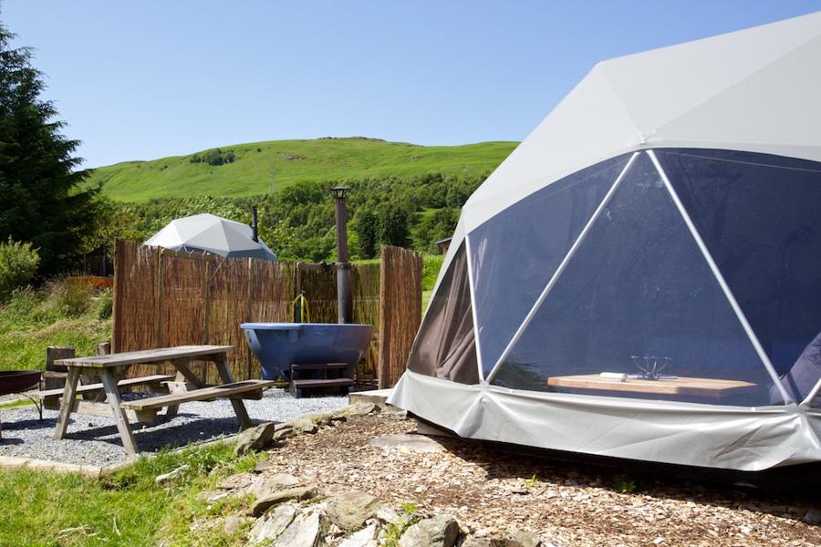 Loch Tay Glamping Dome with Hot Tub