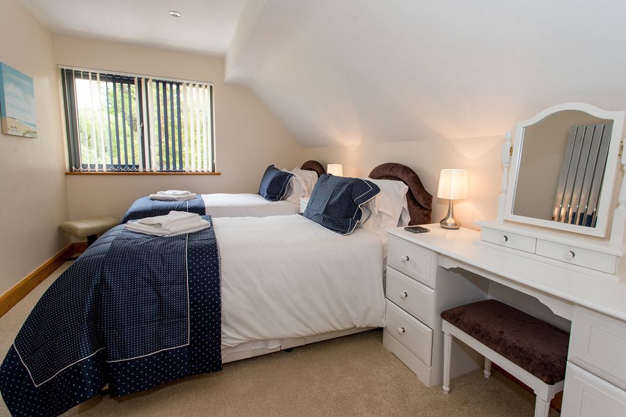 Tealby Twin Bedroom