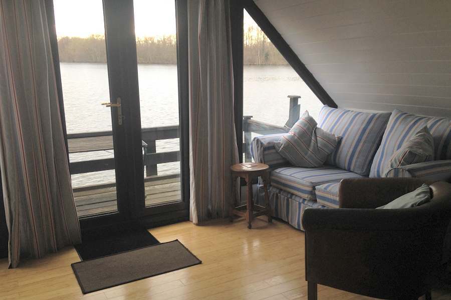 The Norfolk Boathouse Lounge