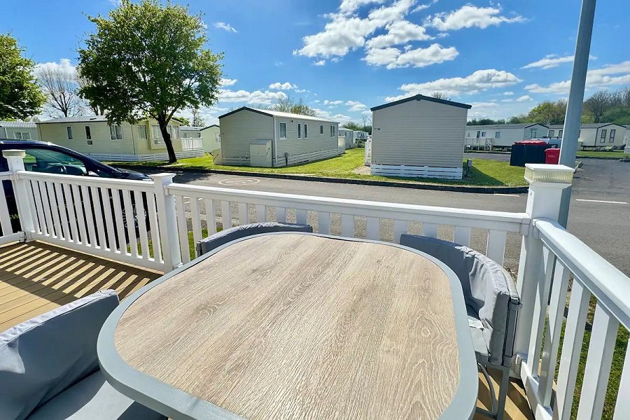 This One Decking