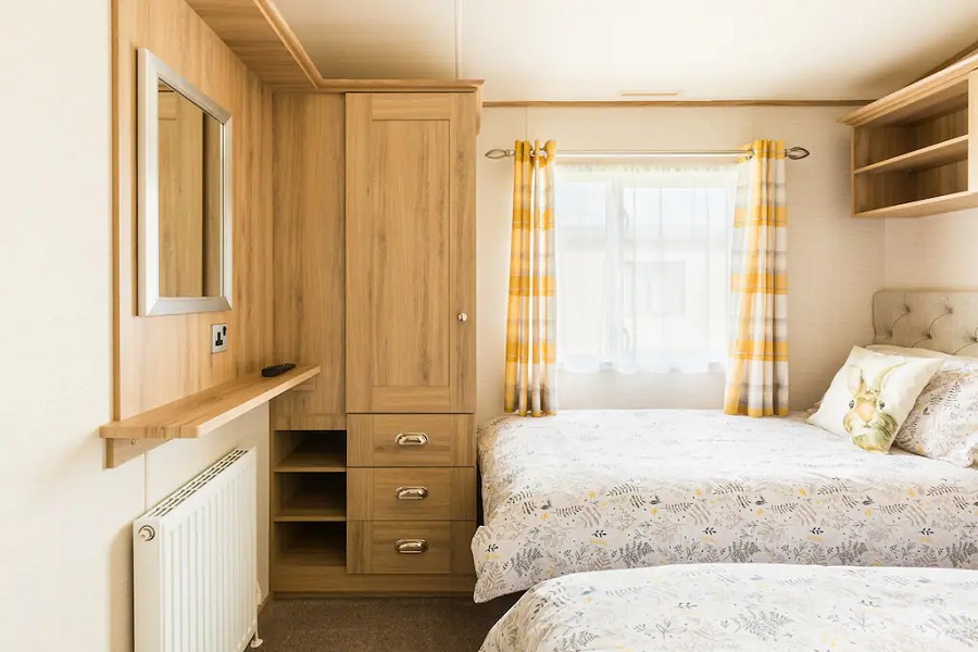 Thumper Lodge Twin Bedroom