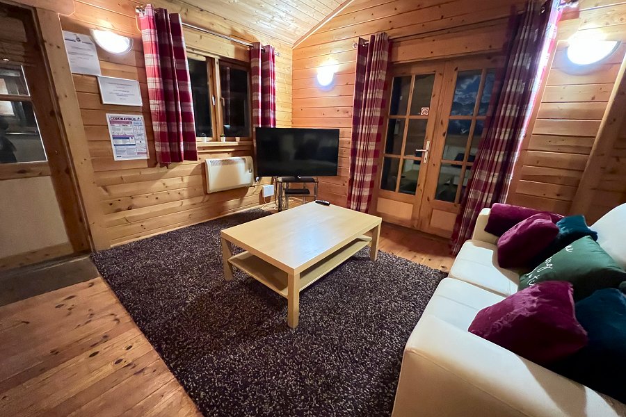 Lake Pochard Tufty Lodge Lounge