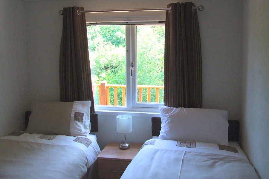 Mallard Lodge Twin Bedroom