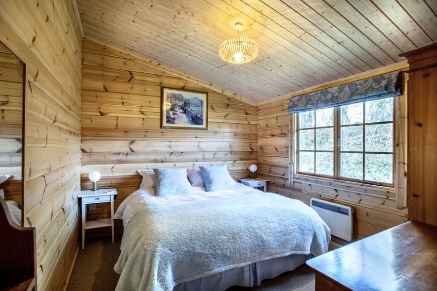 Willowbank Kingfisher Double Bedroom