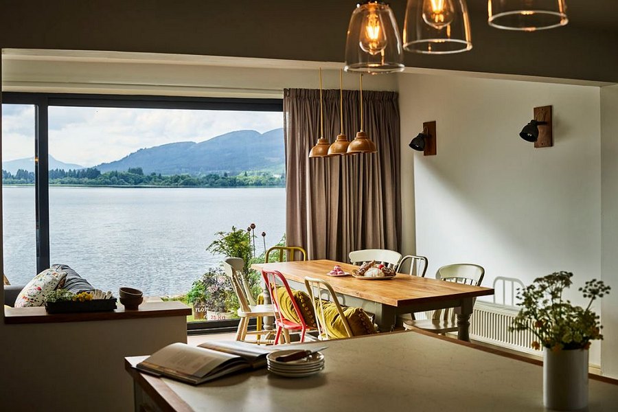 Lochend Waterfront Lodges Dining Area