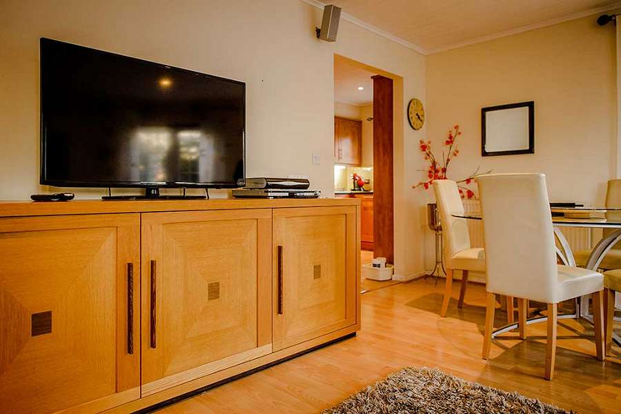 Windrush Turret Lodge Dining Area