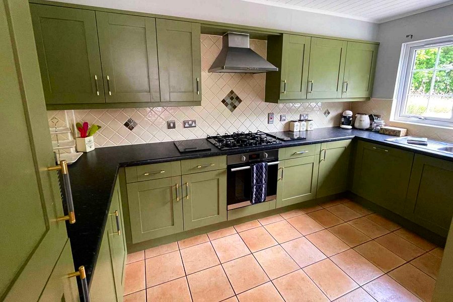 Windrush Turret Lodge Kitchen