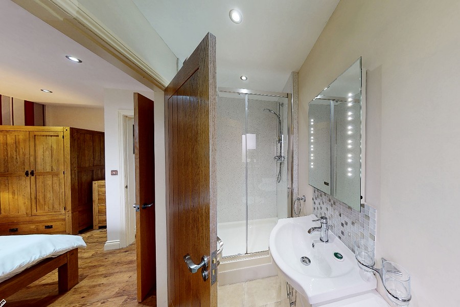 Swift Lodge Ensuite