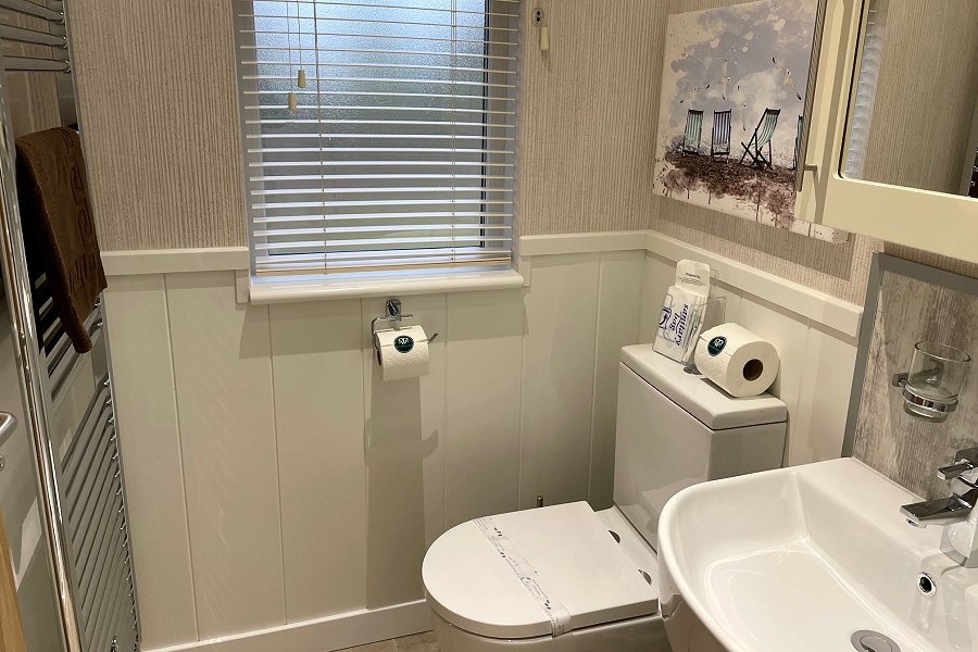 Wren Master Ensuite