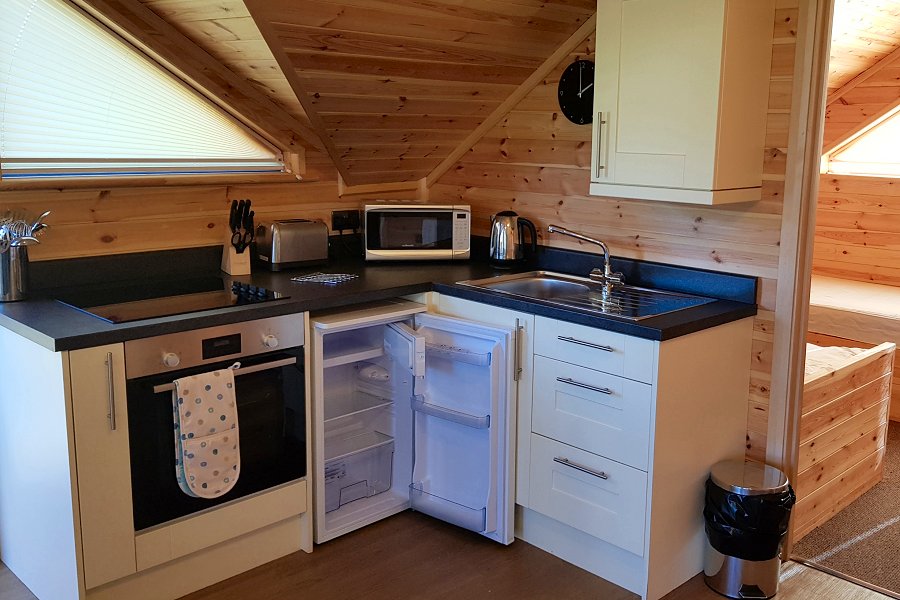 Woodlakes Ash Parkside Lodge Kitchen