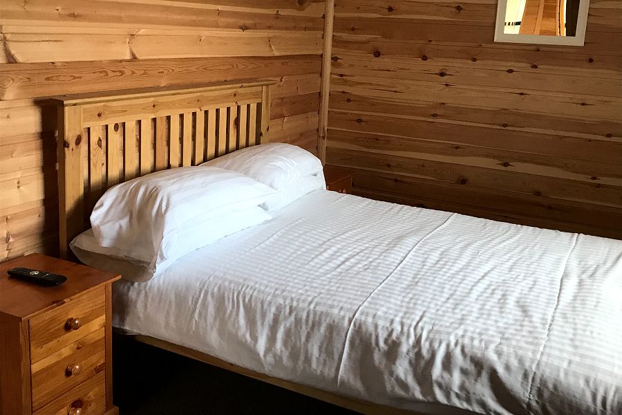 Woodlakes Accessible Lodge Double
