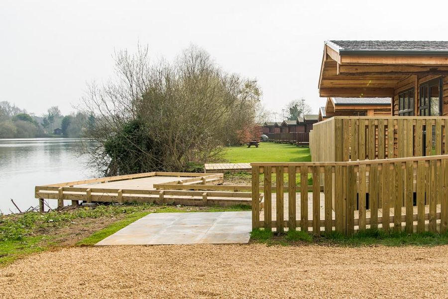 Woodlakes Accessible Lodge Fishing Peg