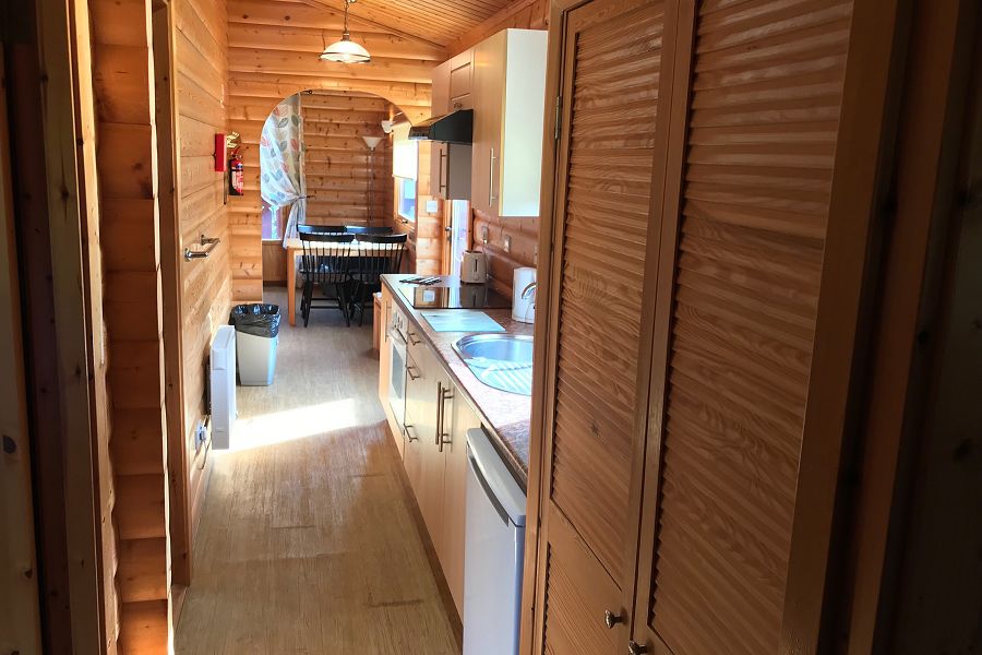 Woodlakes Cedar Plus Lodge Fully Equipped Kitchen