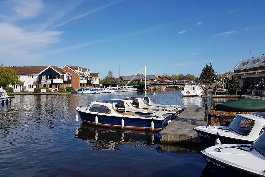 Local day boats for hire