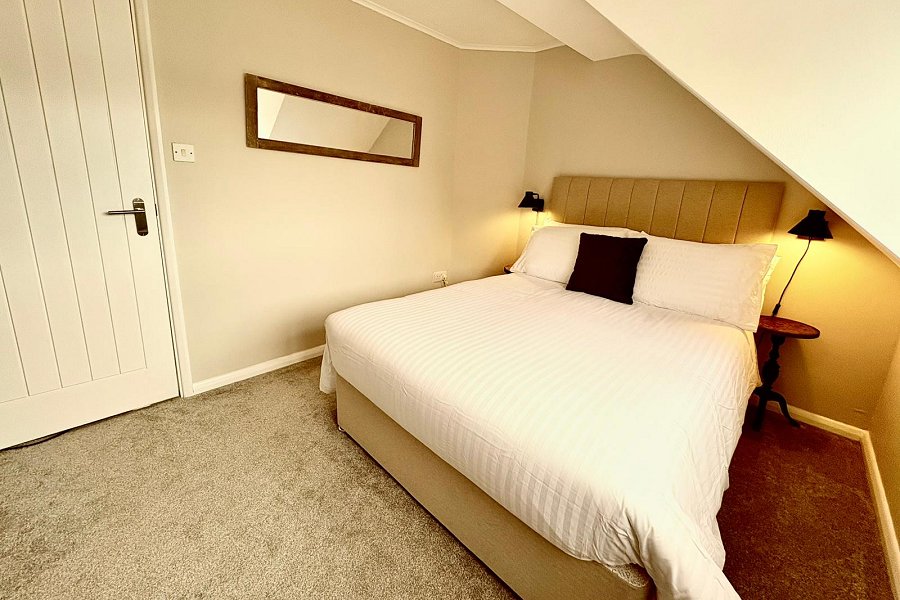 Wroxham Quays Double Bedroom