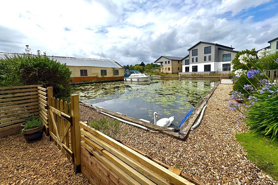 Wroxham Quays External