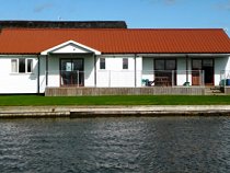 Marsh View Cottage - Marina based property in Potter Heigham