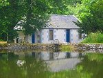 Pond Cottage - Nr Biggar, Lanarkshire, Scotland